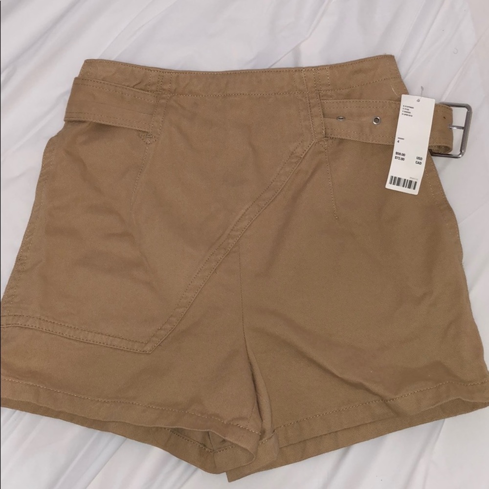 Create a bundle for SALE Khaki shorts with belt
